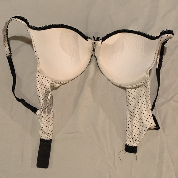 Victoria's Secret 32D padded bra black-and-white polkadot with lace - Picture 2 of 6